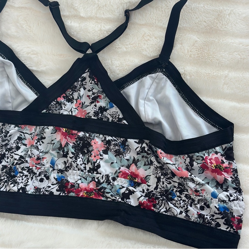 Bralette - Picture 6 of 11